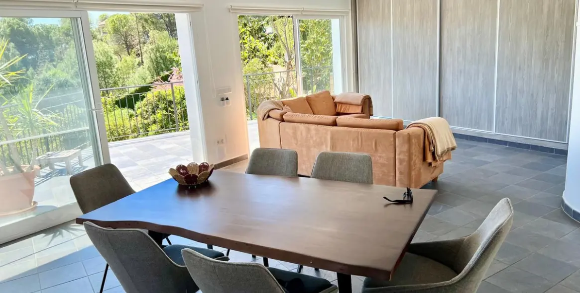 Продажа  отдельно стоящей виллы в Mijas 12