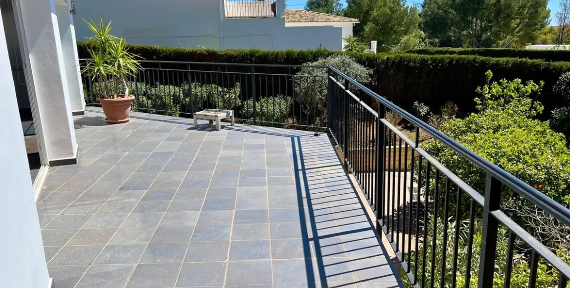 Продажа  отдельно стоящей виллы в Mijas 21