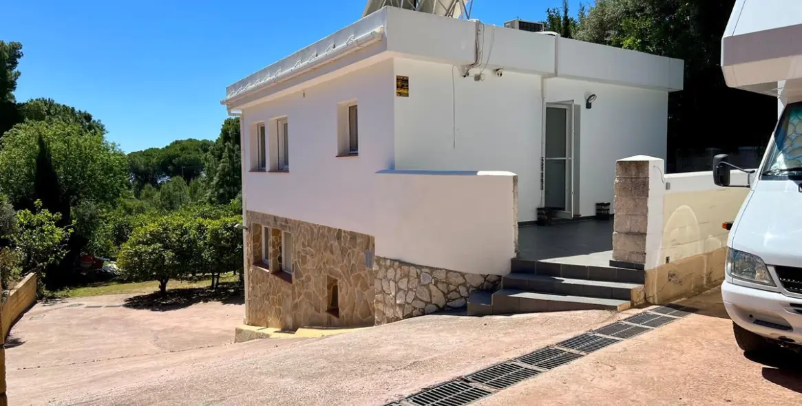 Продажа  отдельно стоящей виллы в Mijas 29