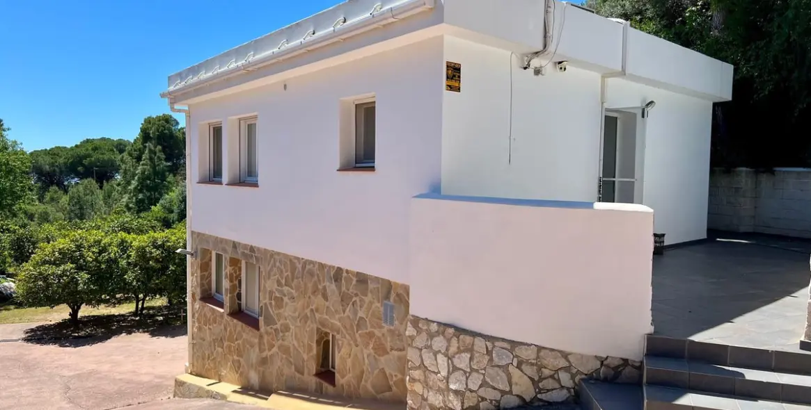 Продажа  отдельно стоящей виллы в Mijas 30