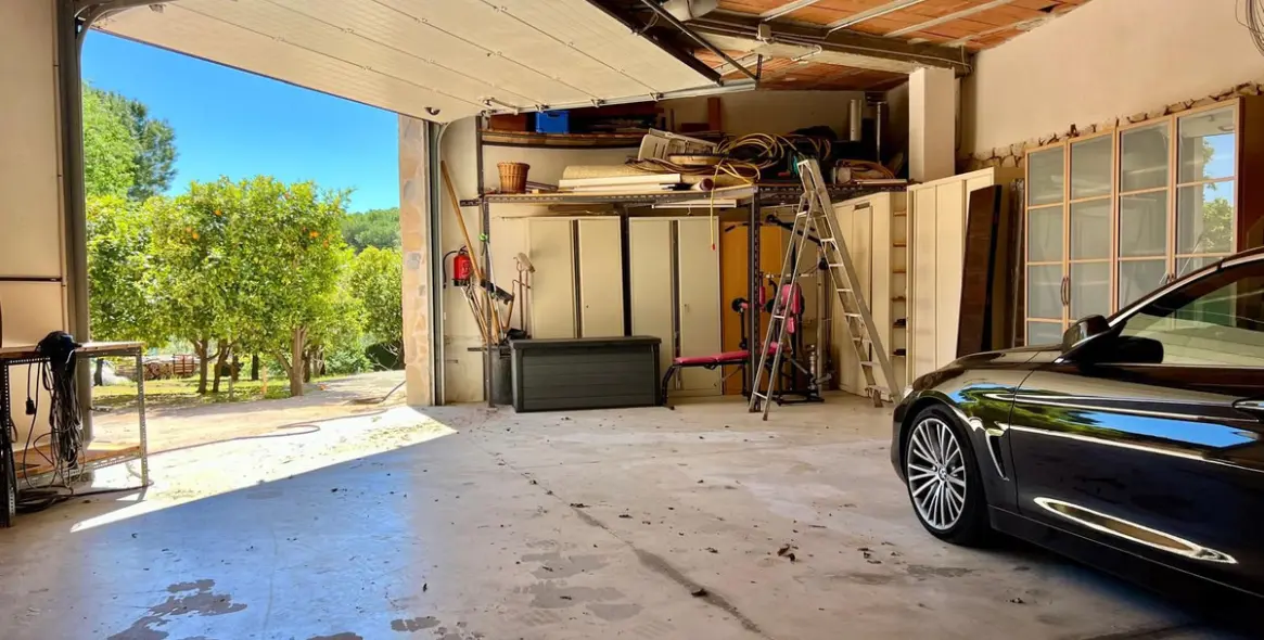 Продажа  отдельно стоящей виллы в Mijas 35