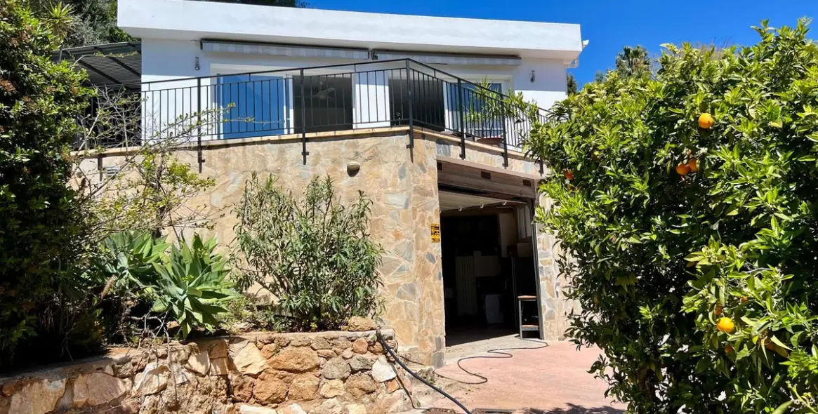 Продажа  отдельно стоящей виллы в Mijas 48