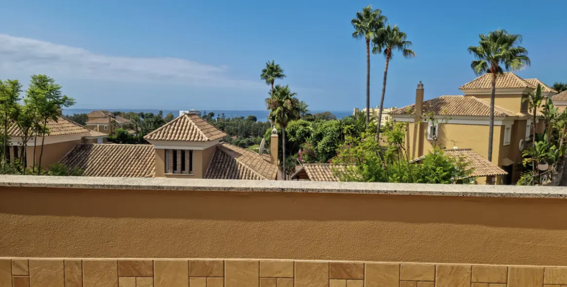 Sale of semi-detached house in Santa Clara 3