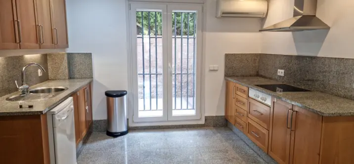 Sale of semi-detached house in Santa Clara 4