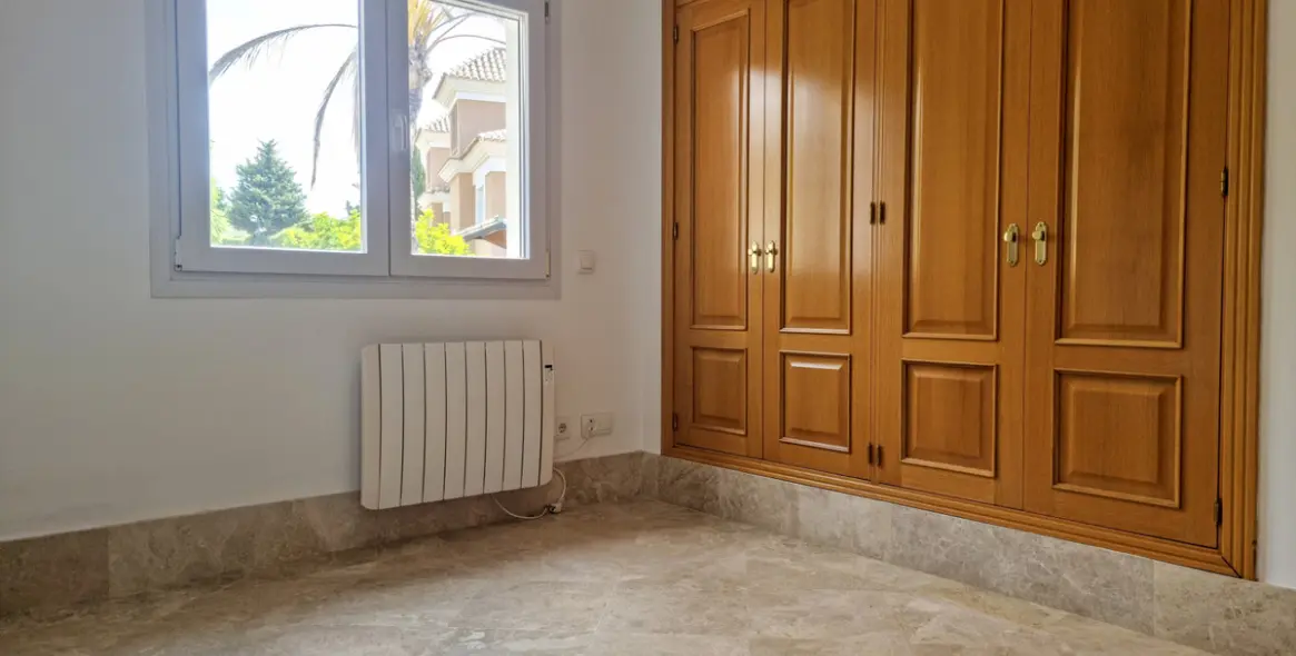 Sale of semi-detached house in Santa Clara 14