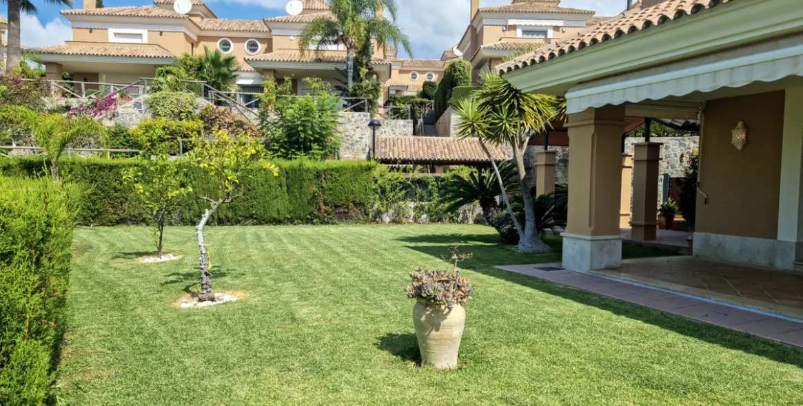 Sale of semi-detached house in Santa Clara 22