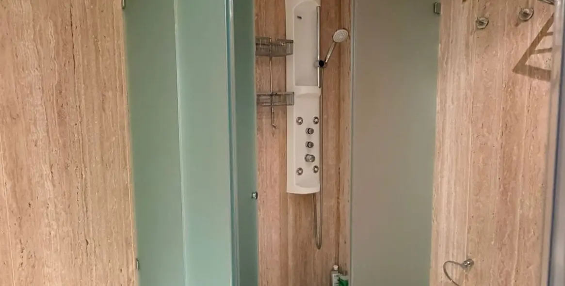 Venta de apartamento en planta baja en Estepona 11