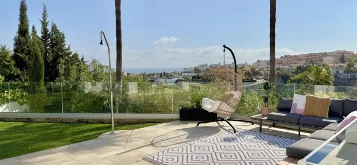 Sale of detached villa in Riviera del Sol 1