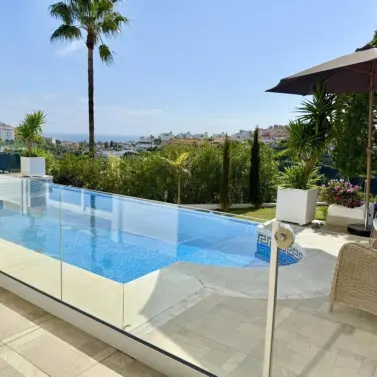 Sale of detached villa in Riviera del Sol