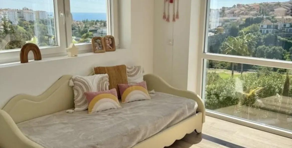 Продажа  отдельно стоящей виллы в Riviera del Sol 21