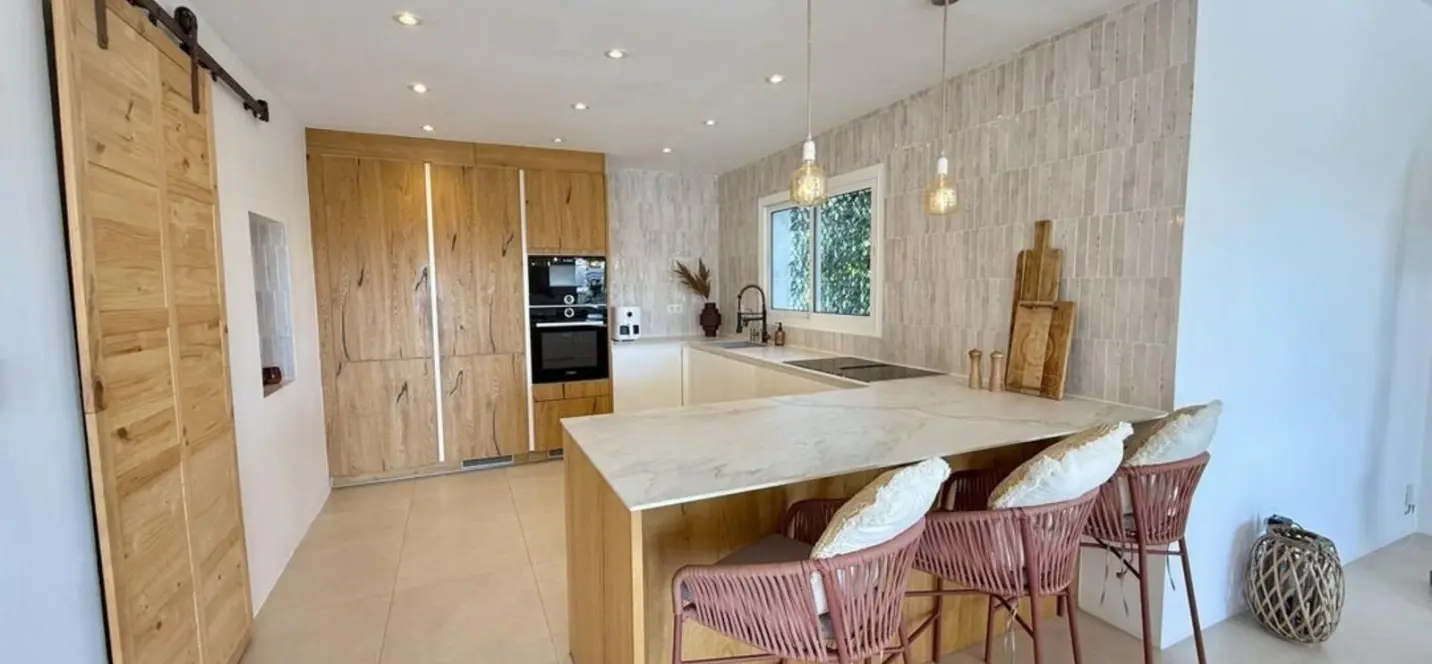 Sale of detached villa in Riviera del Sol 4