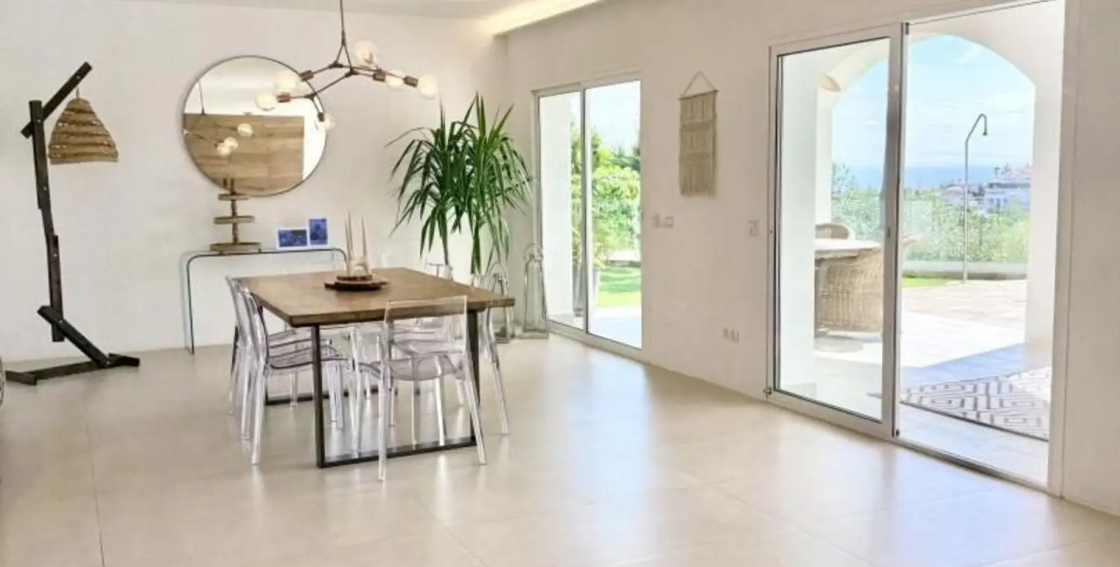 Sale of detached villa in Riviera del Sol 16
