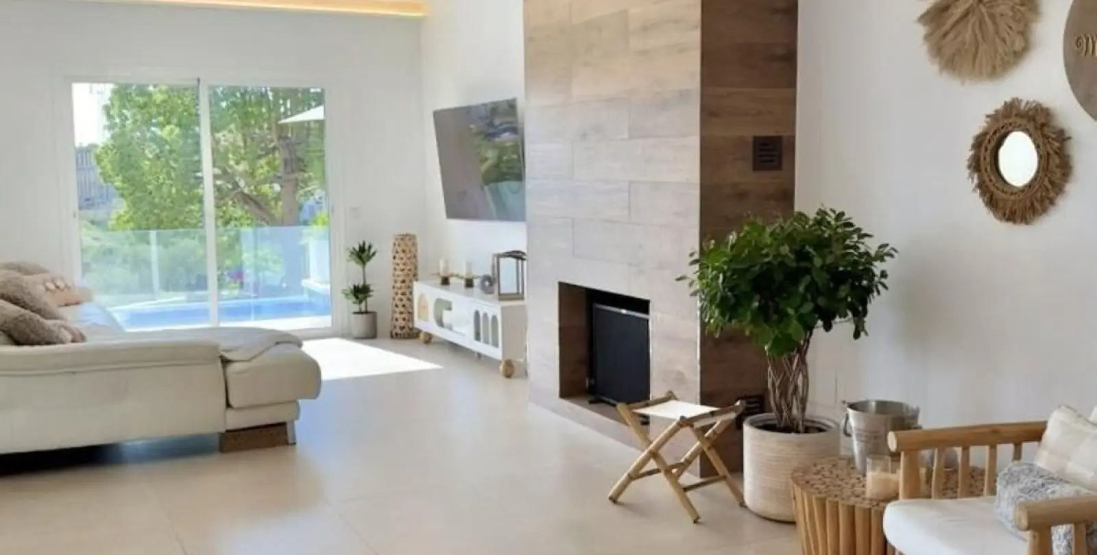 Sale of detached villa in Riviera del Sol 20