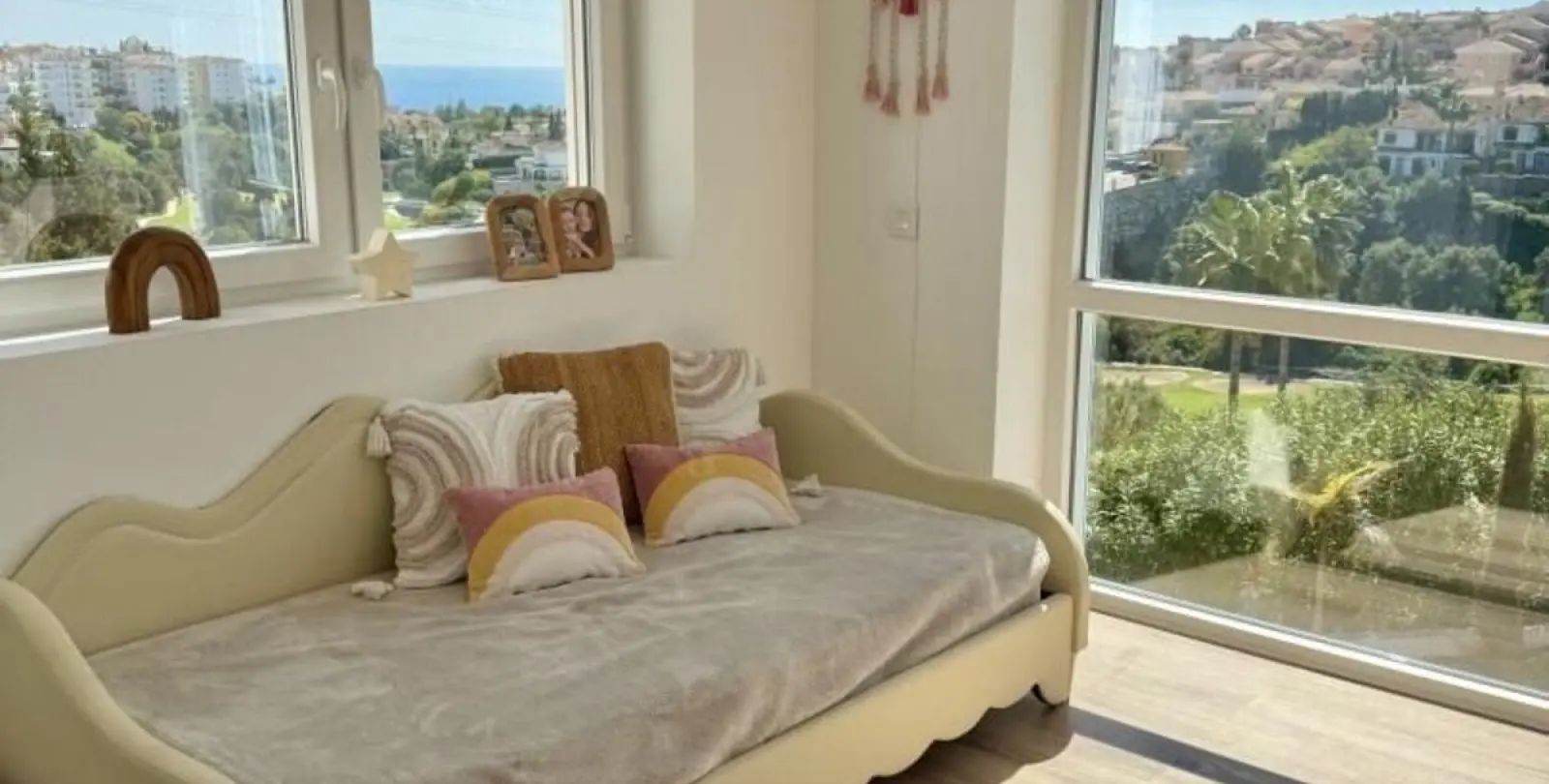 Sale of detached villa in Riviera del Sol 21