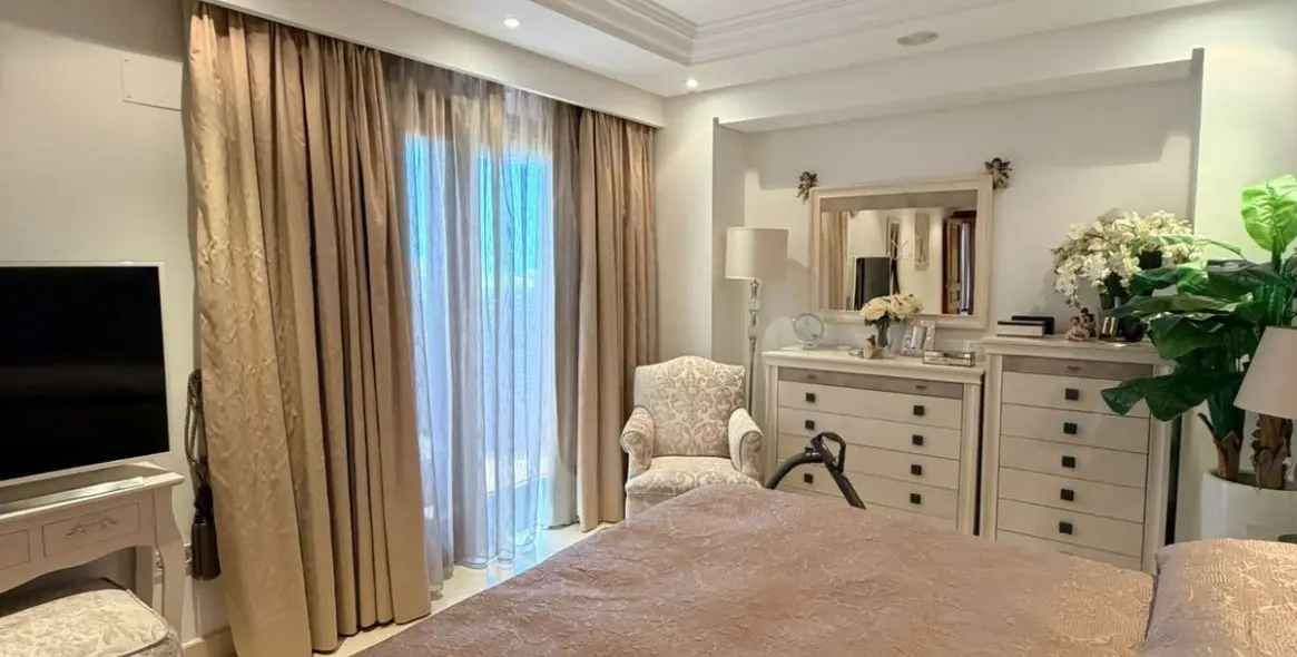 Venta de apartamento en planta baja en Estepona 12