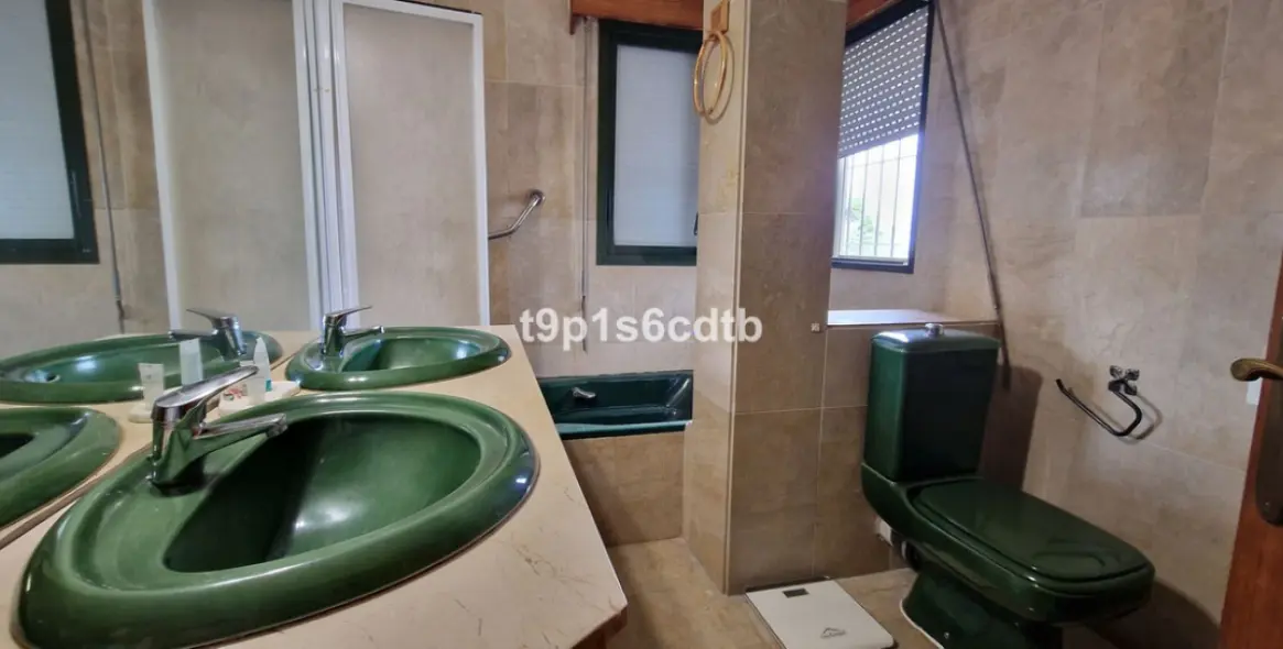 Venta de villa independiente en Marbella 23