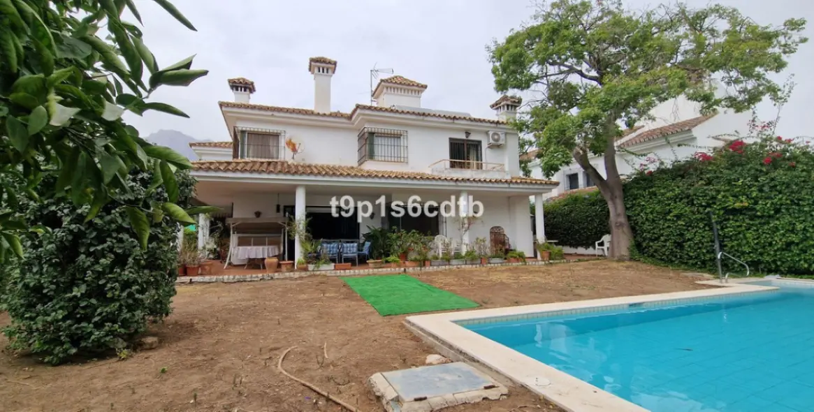 Venta de villa independiente en Marbella 33