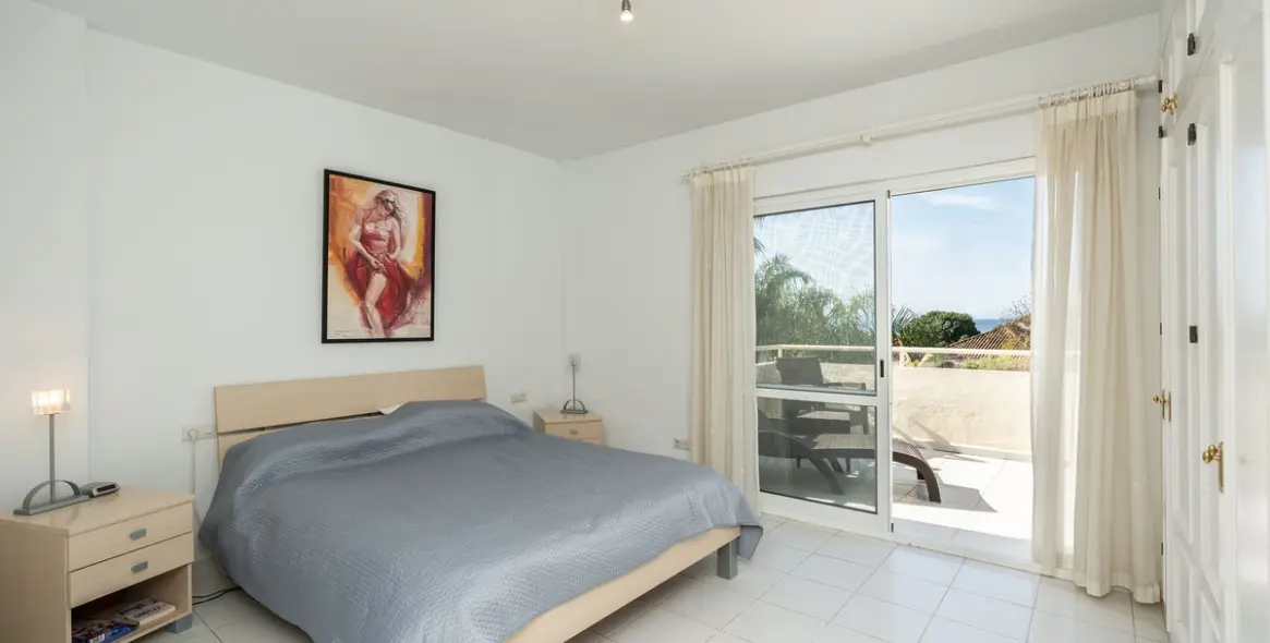 Venta de villa independiente en Marbesa 17