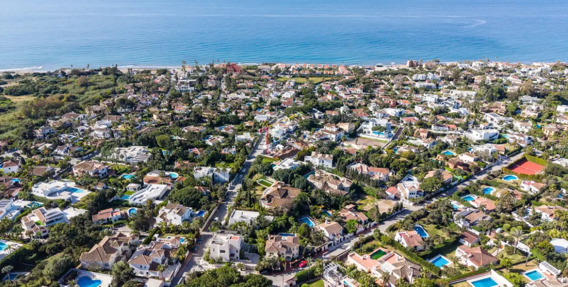 Venta de villa independiente en Marbesa 21