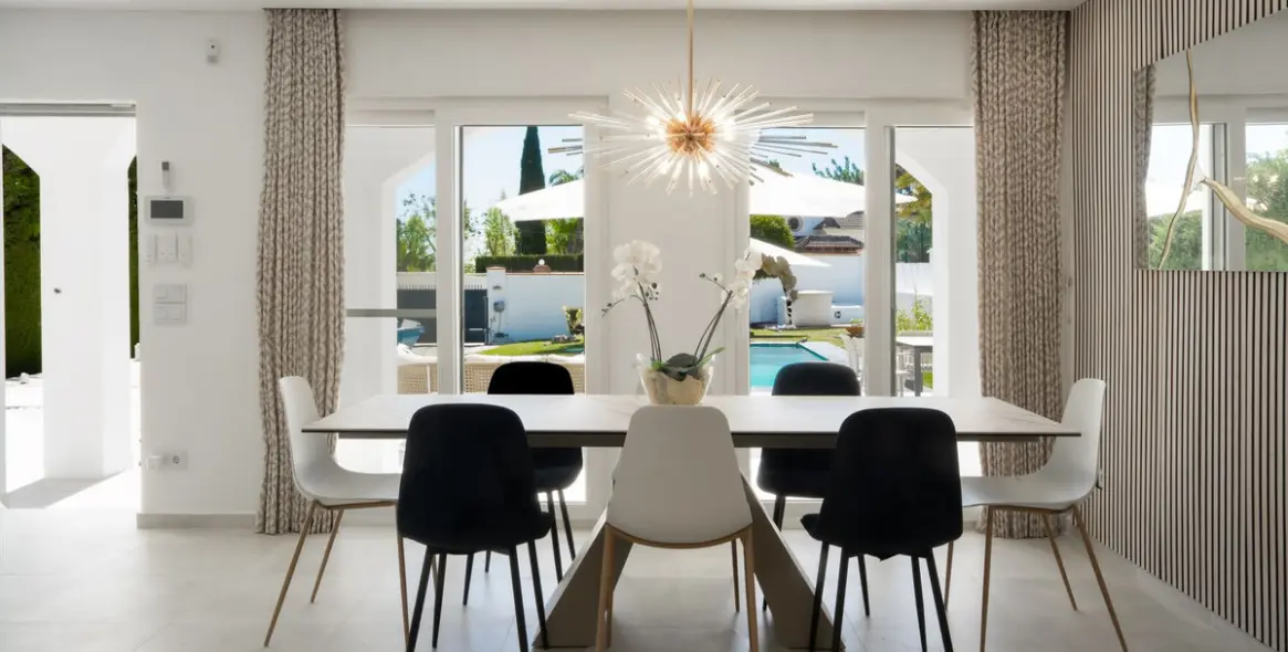 Venta de villa independiente en Estepona 8