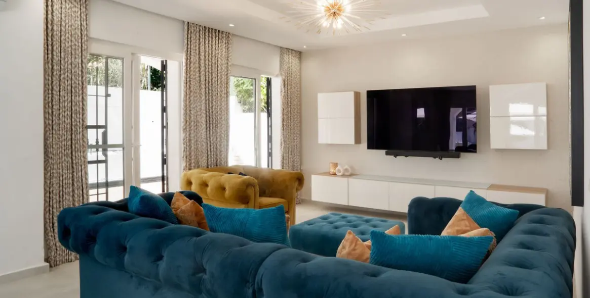 Venta de villa independiente en Estepona 11