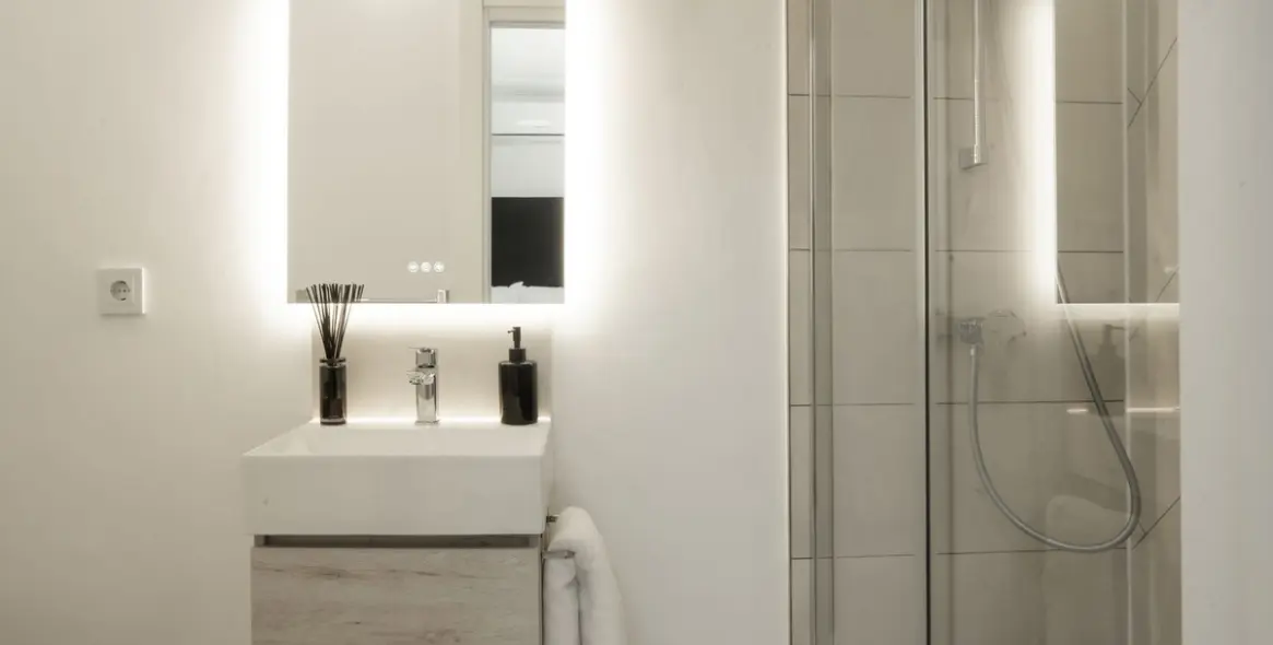 Venta de villa independiente en Estepona 25