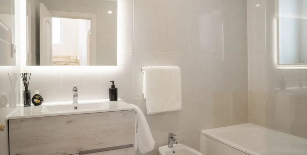 Venta de villa independiente en Estepona 27