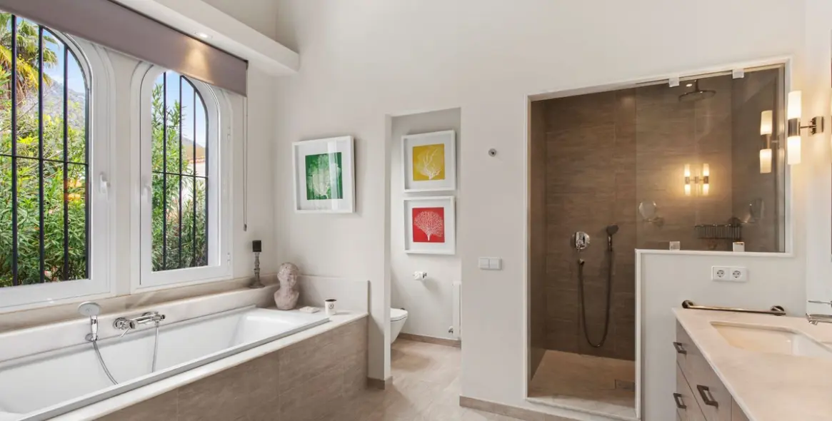 Venta de villa independiente en The Golden Mile 24