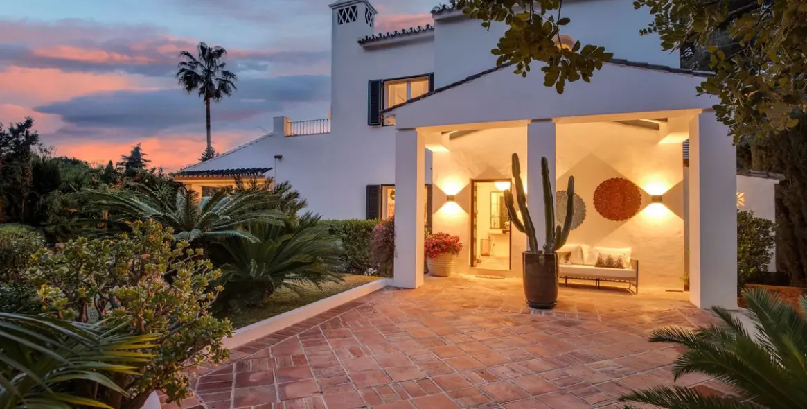 Venta de villa independiente en The Golden Mile 47