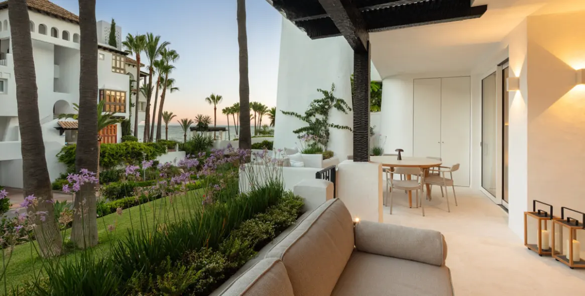 Venta de apartamento en planta baja en The Golden Mile 1