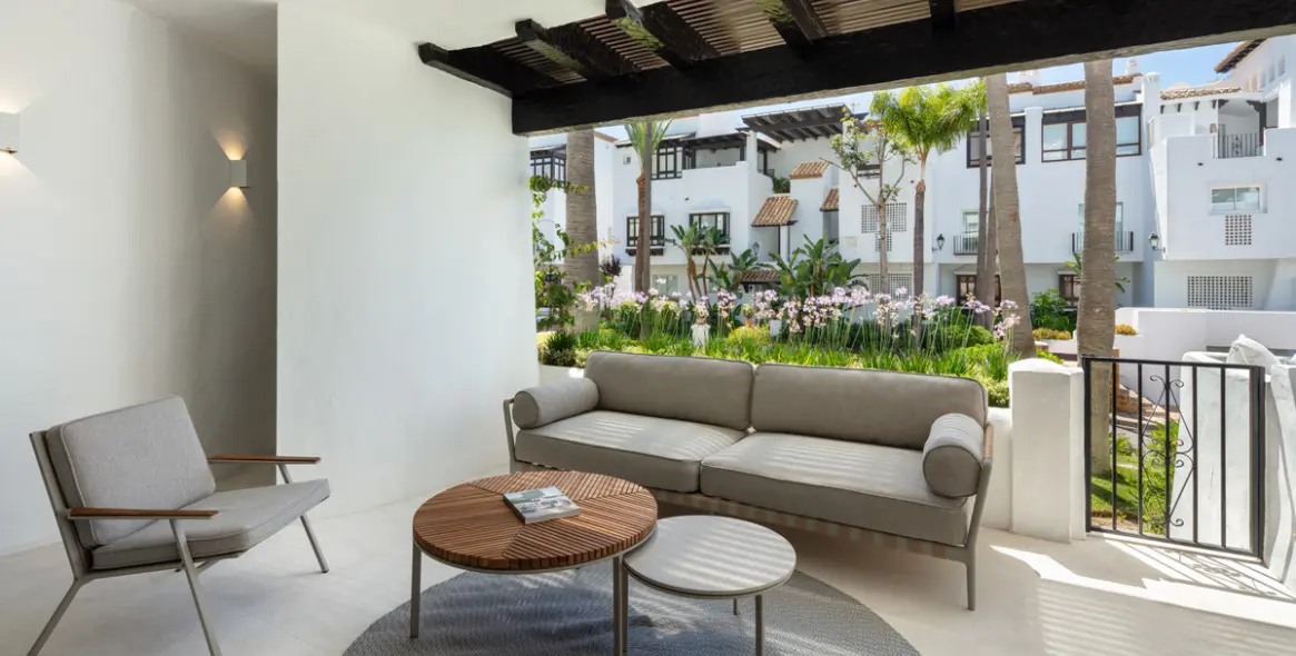 Venta de apartamento en planta baja en The Golden Mile 11