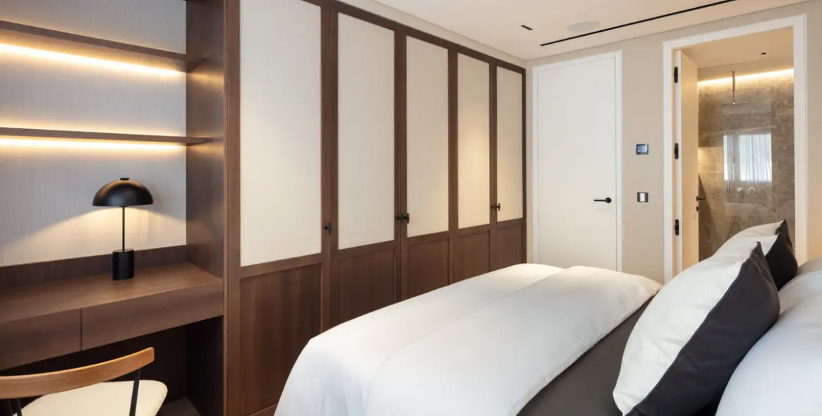 Venta de apartamento en planta baja en The Golden Mile 18