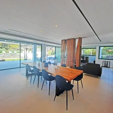 Venta de villa independiente en Elviria