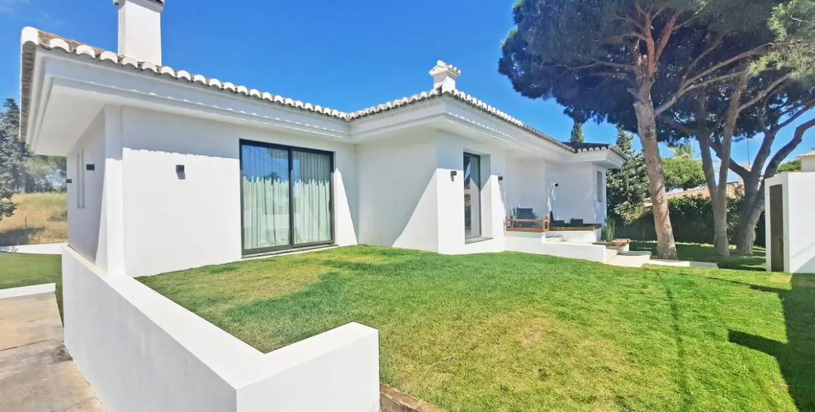 Venta de villa independiente en Elviria 8