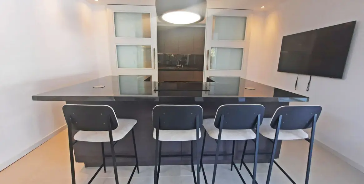 Venta de villa independiente en Elviria 49