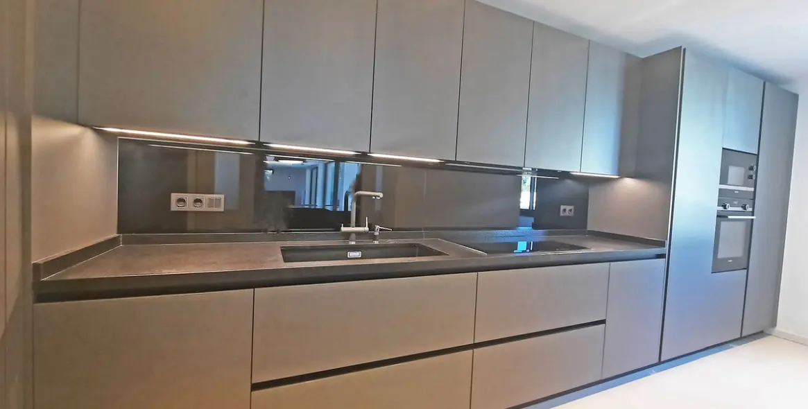 Venta de villa independiente en Elviria 55