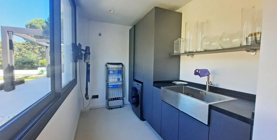 Venta de villa independiente en Elviria 59