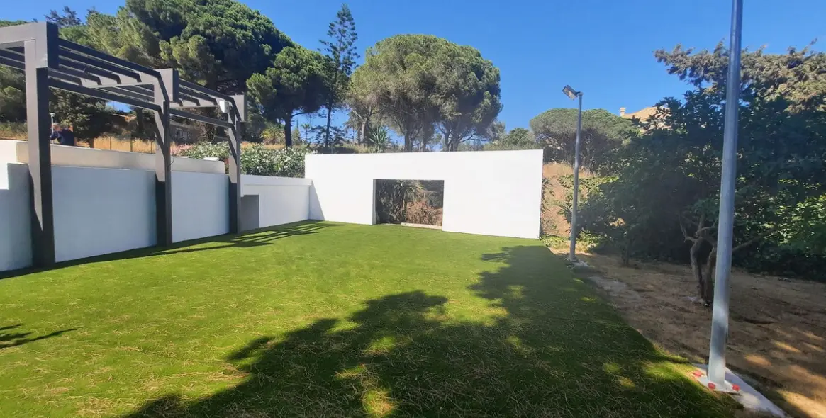 Venta de villa independiente en Elviria 76