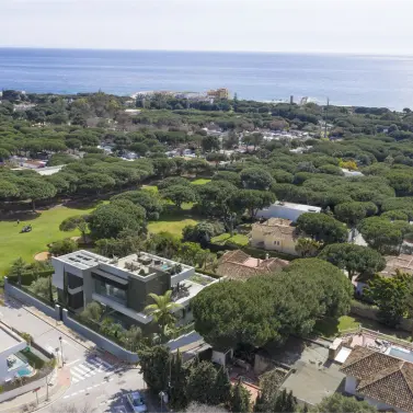 Venta de villa independiente en Cabopino