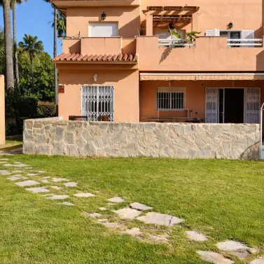 Long-term rent of ground floor apartment in Marbesa