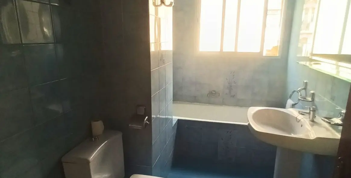 Sale of middle floor apartment in La Trinidad 17