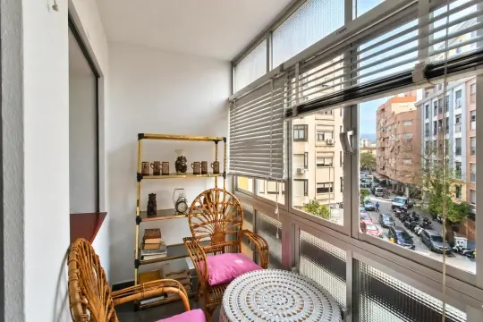 Image 3 thumb