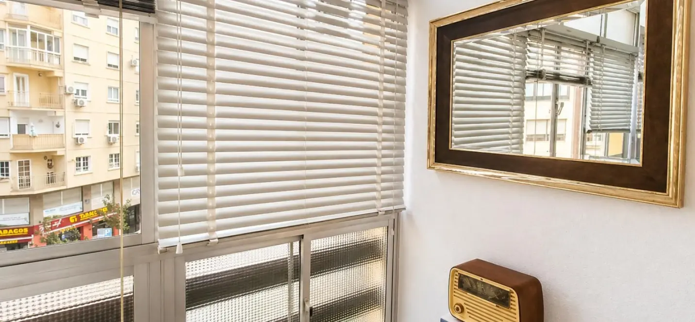 Venta de apartamento en planta media en La Trinidad 3