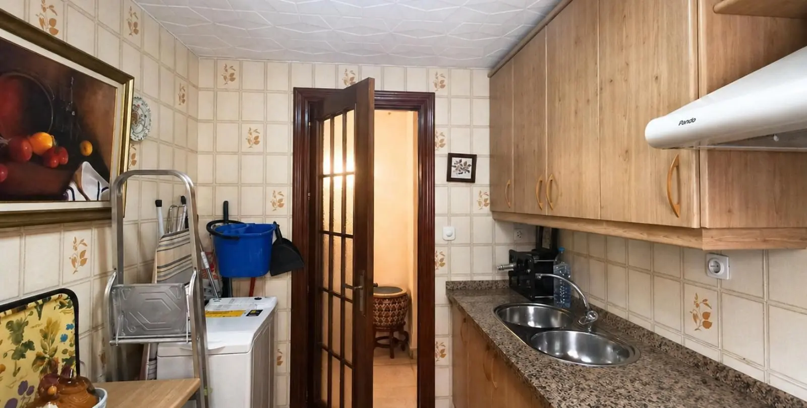 Sale of middle floor apartment in La Trinidad 7