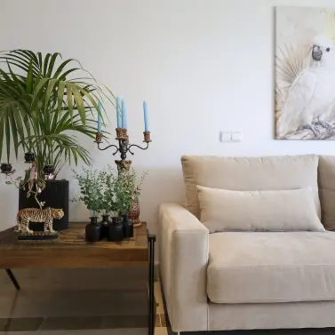 Venta de apartamento en planta baja en Los Arqueros