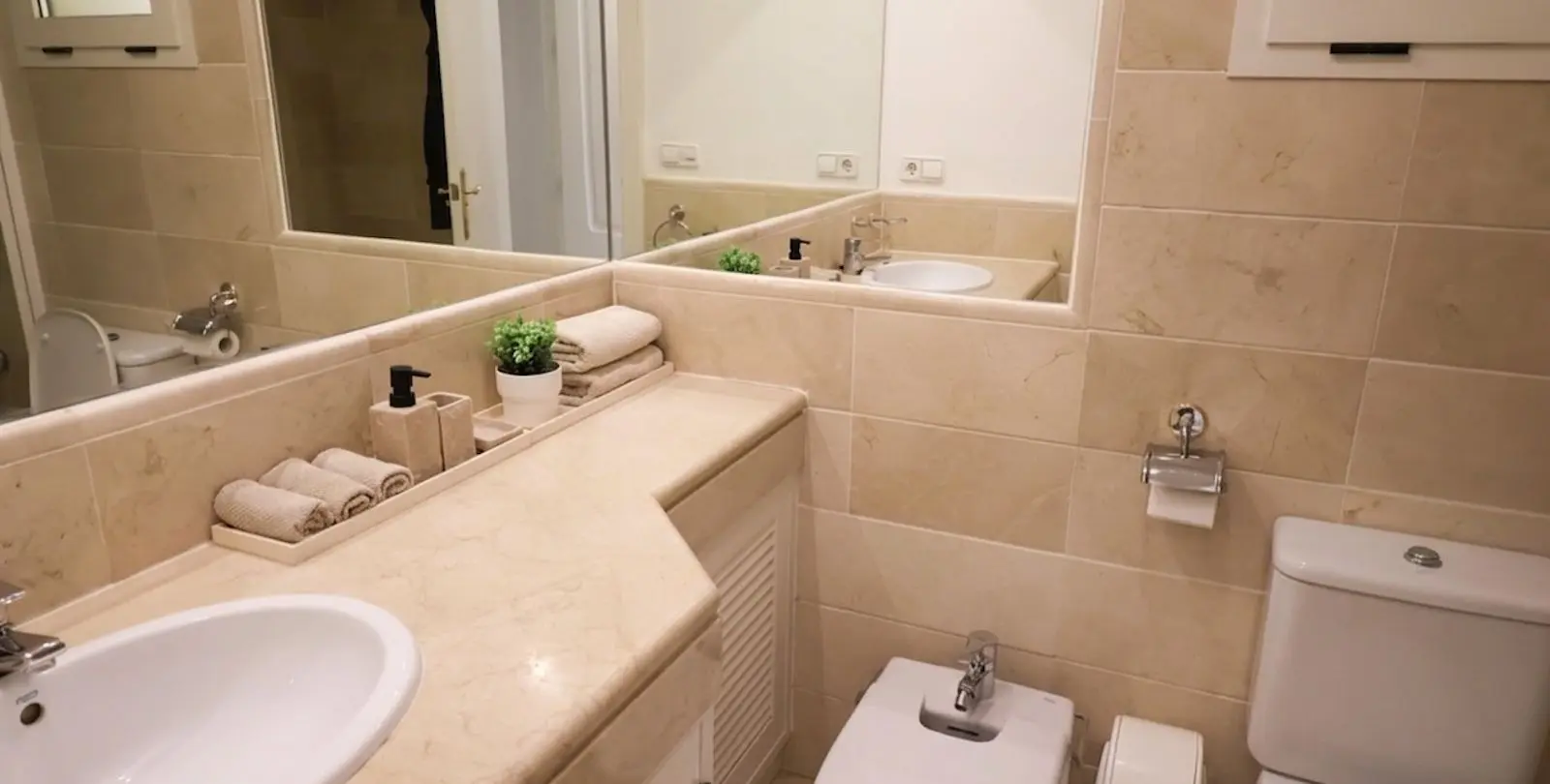 Sale of ground floor apartment in Los Arqueros 11