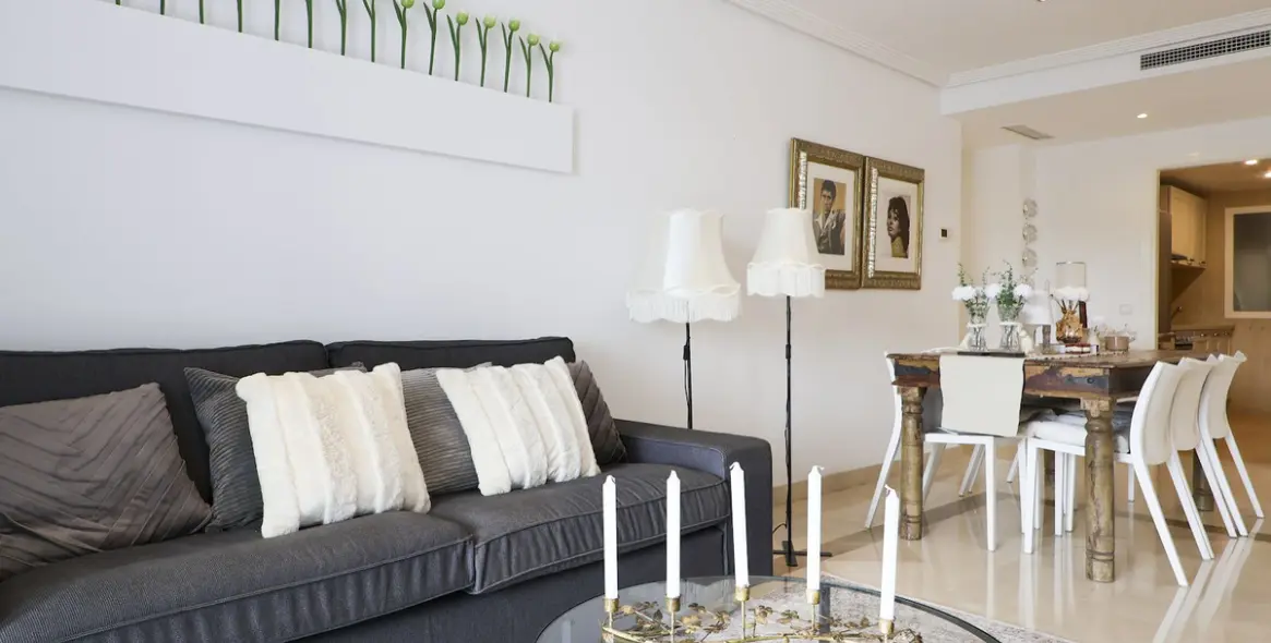 Sale of middle floor apartment in Los Arqueros 3