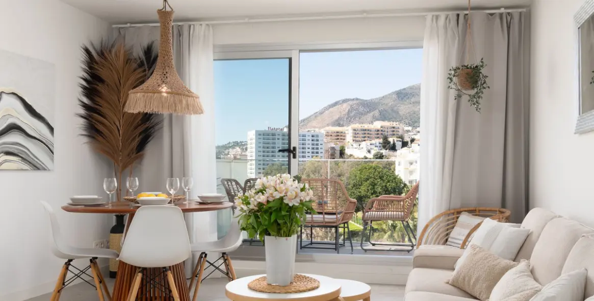 Sale of penthouse in Torrequebrada 9