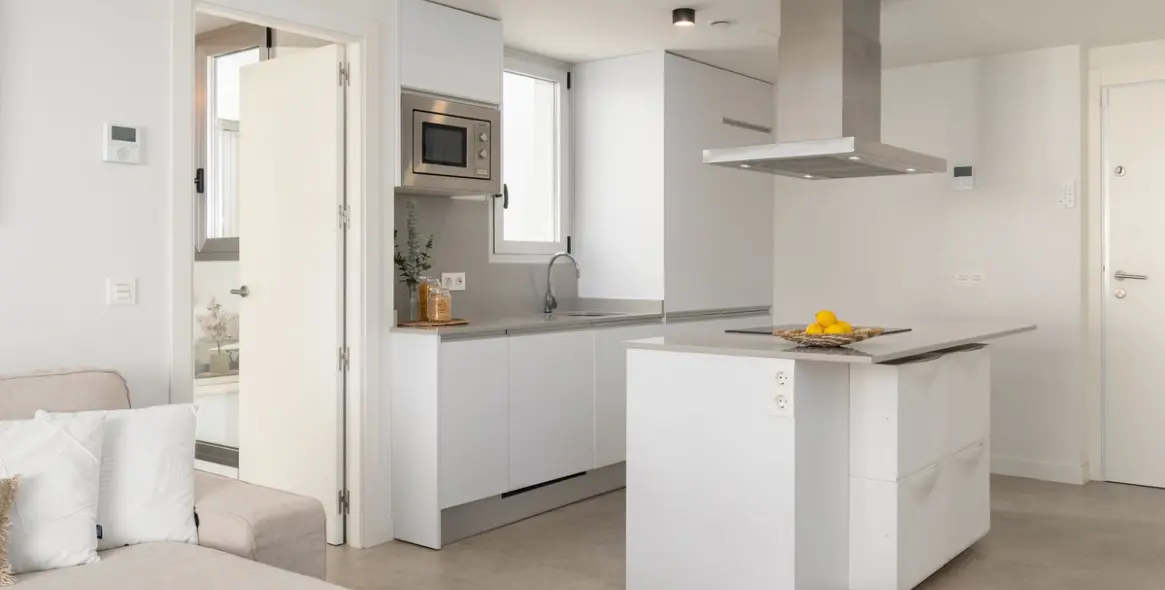 Sale of penthouse in Torrequebrada 14