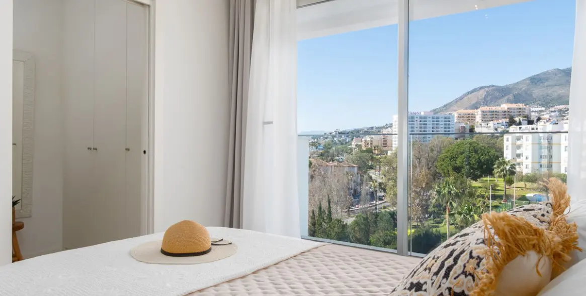 Sale of penthouse in Torrequebrada 17